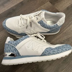 Ladies Michael kors designer tennis shoes. Size 11 m.